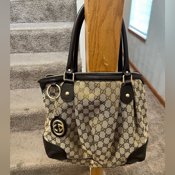 Gucci handbag - Picture 1 of 3